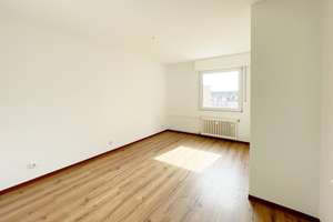 Gelsenkirchen Buer - Helle, gepflegte und leerstehende 4-Zimmer-Wohnung samt Garage! – 45897 Buer, Gelsenkirchen – Vorschaubild 12