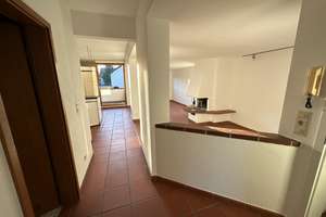 Sehr schöne lichtdurchflutete Designerwohnung