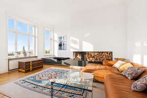 Altbau-Villa in Blankenese mit Panoramablick auf die Elbe und Aufzug auf allen Ebenen – Die vollständige Adresse der Immobilie erhältst du vom Anbieter., 22587 Blankenese, Hamburg – Vorschaubild 4