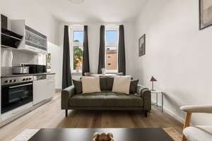 Gemütliche 2-Zimmer Wohnung in Charlottenburg - voll möbliert – Uhlandstraße 151, 10719 Wilmersdorf, Berlin – Vorschaubild 2
