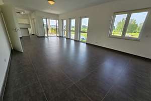 Exklusive 3 Raum Wohnung in Adelsberg + Stellpatz + Barrierefrei + Keller – Walter-Janka Str. 21a, 9127 Adelsberg, Chemnitz – Vorschaubild 2