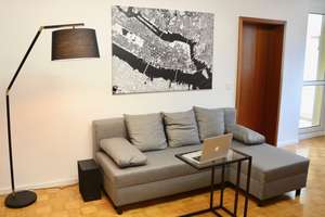 Exklusive Vollmöblierte 2-Zimmer-Wohnung mit Balkon und EBK in München – Halskestraße 12, 81379 Obersendling, München – Vorschaubild 2