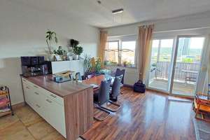 Attraktive 3-Zimmer-Wohnung mit Balkon und Schwarzwaldblick  – Die vollständige Adresse der Immobilie erhältst du vom Anbieter., 75177 Nordstadt, Pforzheim – Vorschaubild 3