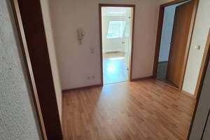 Schicke 3 Zimmer Wohnung im Dachgeschoss mit Balkon – Deubener Straße 33, 1159 Löbtau-Süd, Dresden – Vorschaubild 5