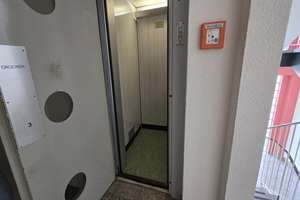 Gepflegte Kapitalanlage in Höhscheid. 
Aufzug im Haus. – 42657 Burg/Höhscheid, Solingen – Vorschaubild 15