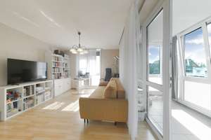 Familienfreundliche 4,5 Zi.-Wohnung  mit Balkon. Wintergarten, Grünblick, in Nähe Rhein & ISD – Die vollständige Adresse der Immobilie erhältst du vom Anbieter., 40489 Kaiserswerth, Düsseldorf – Vorschaubild 3