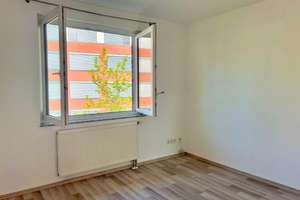 Attraktive Doppelhaushälfte mit Südwest-Terrasse, Garage in exklusiver Wohnlage – Die vollständige Adresse der Immobilie erhältst du vom Anbieter., 40489 Wittlaer, Düsseldorf – Vorschaubild 20