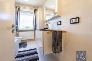 Luxus der leisen Art – exklusives Wohnanwesen mit parkähnlichem Grundstück – Die vollständige Adresse der Immobilie erhältst du vom Anbieter., 93128 Regenstauf – Vorschaubild 23