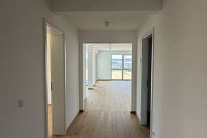 Exklusive 4,5-Zimmer-Neubauwohnung mit einzigartigem Blick über Elz – Staffeler Weg 12, 65555 Limburg an der Lahn – Vorschaubild 10
