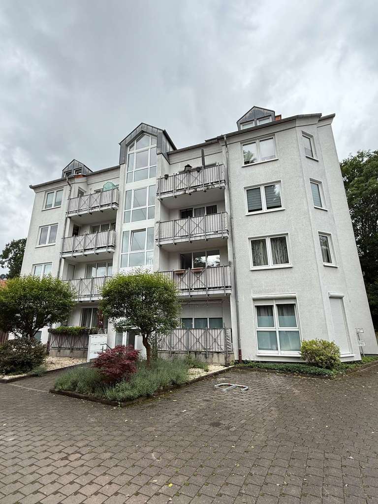 Geräumige 2ZKB-Etagenwohnung in zentrumsnaher Lage