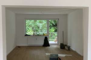 Großzügige 4-Zimmer-Wohnung mit Balkon, nach Sanierung – Beethovenstr. 36, 45128 Südviertel, Essen – Vorschaubild 3