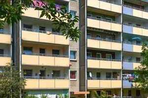 Günstige 3-Zimmer-Wohnung mit Balkon (WBS)!