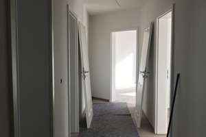 Nordstadt, schöne Neu renovierte und gut aufgeteilte 3-Zimmer-Wohnung, im 1.OG – Salierstraße 34, 75177 Nordstadt, Pforzheim – Vorschaubild 7