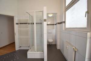 Mitten in Oberkassel! 3-Zi-Altbauwohnung zu vermieten – 40545 Oberkassel, Düsseldorf – Vorschaubild 3