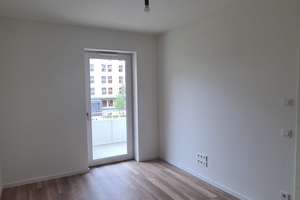 Stilvoll modernisiert: 2-Zimmer-Wohnung in Berlin-Spandau – Parkstraße 22, 13585 Hakenfelde, Berlin – Vorschaubild 3