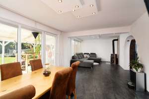 Modernisiertes Einfamilienhaus mit großem Garten – Die vollständige Adresse der Immobilie erhältst du vom Anbieter., 29313 Hambühren – Vorschaubild 8