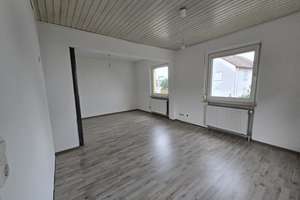 Schönes 4,5 Zimmer Haus in Fränkisch-Crumbach – Die vollständige Adresse der Immobilie erhältst du vom Anbieter., 64407 Fränkisch-Crumbach – Vorschaubild 4
