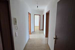 3 Raum-Wohnung mit Balkon – Lutherstr. 24, 39112 Sudenburg, Magdeburg – Vorschaubild 3