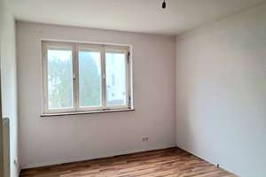 Helle 4 Zimmer EG-Wohnung mit großem Garten und Terrasse – Die vollständige Adresse der Immobilie erhältst du vom Anbieter., 70563 Höhenrand, Stuttgart – Vorschaubild 14