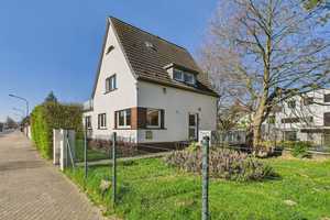 Charmant und urig! Gemütliches EFH mit tollem Garten – Monschauer Landstraße xx, 52355 Düren (Kreis) – Vorschaubild 1