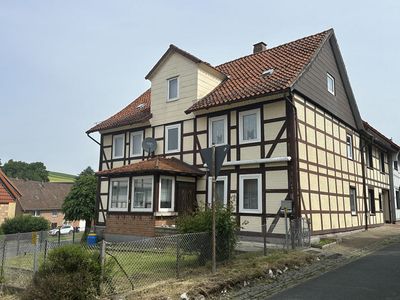 Fachwerkhaus mit Charme und großem Entwicklungspotential!