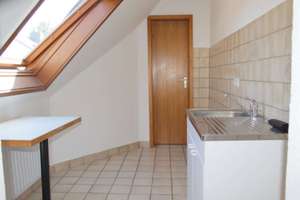 Gemütliches 1 Zi.-Studentenappartement, Küche teilmöbliert, mit sehr guter Anbindung an den ÖPNV – Die vollständige Adresse der Immobilie erhältst du vom Anbieter., 53127 Lengsdorf, Bonn – Vorschaubild 4