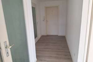 lichtdurchflutete 2 Raumwohnung mit Balkon im Dachgeschoss - großer Gemeinschaftsgarten inklusive – 9232 Hartmannsdorf – Vorschaubild 9