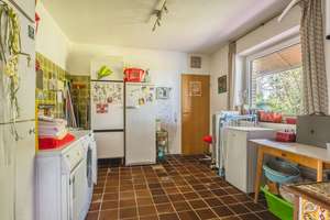 Geräumiges Einfamilienhaus mit Garage und Schwimmbad auf schönem Grundstück in ruhiger Lage – Die vollständige Adresse der Immobilie erhältst du vom Anbieter., 52072 Richterich, Aachen – Vorschaubild 14