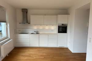*Moderne 2 Zimmer-Wohnung-Top Wasserlage & citynah*