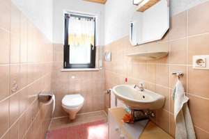 Erdgeschoss mit Garten - Bezugsfreie 3-Zimmer-Wohnung mit TG-Stellplatz im Universitätsviertel – Die vollständige Adresse der Immobilie erhältst du vom Anbieter., 86159 Universitätsviertel, Augsburg – Vorschaubild 9