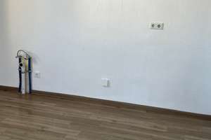 Helle, freundliche 2-Zimmer Wohnung mit Balkon im 1. OG in Kassel-Niederzwehren – Die vollständige Adresse der Immobilie erhältst du vom Anbieter., 34134 Niederzwehren, Kassel – Vorschaubild 5