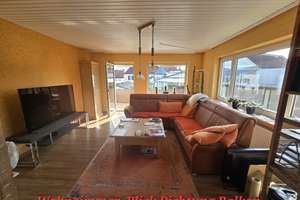 Schöne geräumige 4-Zimmer-Wohnung mit Balkon im 1.OG in Friedrichsdorf-Seulberg zu vermieten  – Die vollständige Adresse der Immobilie erhältst du vom Anbieter., 61381 Friedrichsdorf – Vorschaubild 6