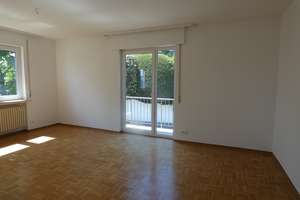 Stuttgart-Nord: Sonnige 3-Zimmer-Wohnung in bevorzugter Ausssichtslagemit Balkon – Robert-Bosch-Str. 2, 70192 Lenzhalde, Stuttgart – Vorschaubild 2
