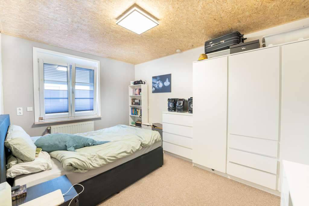 Immobilie in Jena - Charmantes, vollunterkellertes Dreifamilienhaus in beliebter innenstadtnaher Lage in Jena - Bild 4