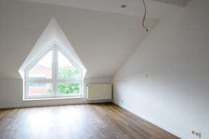 Charmante Maisonette-Wohnung mit neuer Einbauküche und Dachterrasse in Kreyenbrück – Die vollständige Adresse der Immobilie erhältst du vom Anbieter., 26133 Bümmerstede, Oldenburg (Oldenburg) – Vorschaubild 4