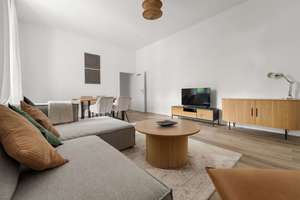 Beeindruckende 3-Zimmer Wohnung in Prenzlauer Berg - voll möbliert – Paul-Robeson-Straße 43, 10439 Prenzlauer Berg, Berlin – Vorschaubild 2