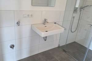 Exklusive, neuwertige 3-Raum-Wohnung mit gehobener Innenausstattung mit EBK Heilbronn Werwiesenpark – Kreuzäckerstr. 2, 74081 Sontheim, Heilbronn – Vorschaubild 12