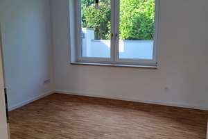Erstbezug nach Sanierung - Sehr schöner komplett sanierter Bungalow zu vermieten – Schöneberger Straße 19, 93053 Kasernenviertel, Regensburg – Vorschaubild 10