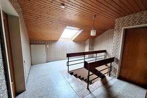 Freistehendes, geräumiges Wohnhaus mit Garagen in sehr schöner Randlage – Die vollständige Adresse der Immobilie erhältst du vom Anbieter., 75038 Oberderdingen – Vorschaubild 13