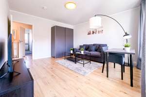 Attraktives Zimmer in hochwertiger Co-Living-WG * EBK * Balkon * Bad mit Wanne *sehr zentral *TOP – Schenkendorfstraße 38, 1139 Kaditz, Dresden – Vorschaubild 3