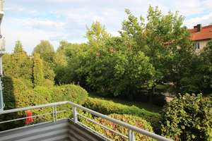 *prov.frei* - 3- Zi. lichtdurchflutet und frei zum Bezug  - München Moosach, II. OG, Süd-W-Balkon – Bautzener Str. 32, 80997 Moosach-Bahnhof, München – Vorschaubild 7