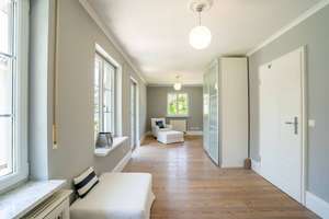 Ein Haus zum Verlieben – Neuwertige Doppelhaushälfte in ruhiger Lage von Laim mit großer Südterrasse – Die vollständige Adresse der Immobilie erhältst du vom Anbieter., 80686 Friedenheim, München – Vorschaubild 16