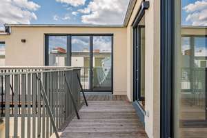 moderne 4-Zimmer Dachgeschosswohnung in zentraler Lage! – Die vollständige Adresse der Immobilie erhältst du vom Anbieter., 13355 Gesundbrunnen, Berlin – Vorschaubild 8