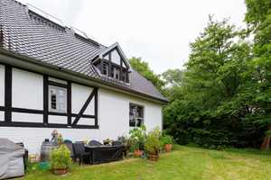 Exklusive 3-Zimmer-Maisonette-Wohnung mit TG-Stellplatz im historischen Gutshof – Leverkusen – Vorschaubild 10