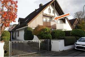 Schöne Doppelhaushälfte mit großem Hobbykeller, Sauna, voll ausgebautem Dachspitz + Garage mit Anbau – Dachau (Kreis) – Vorschaubild 1