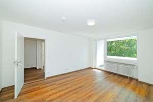 Attraktive und frisch renovierte 2-Zimmer-Wohnung mit Balkon in München Freimann - sofort beziehbar – Die vollständige Adresse der Immobilie erhältst du vom Anbieter., 80939 Freimann, München – Vorschaubild 12
