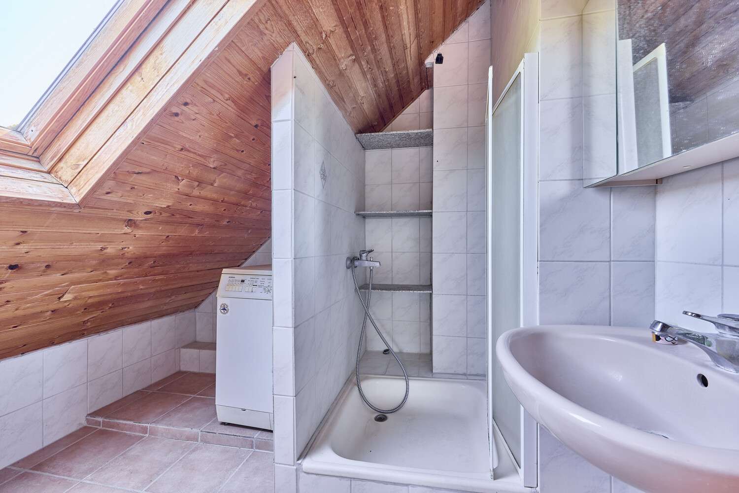 Immobilie in Mühltal - Dreifamilienhaus mit Potenzial in idyllischer Lage von Mühltal – Wohnen, Gestalten, Verwirklichen - Bild 20