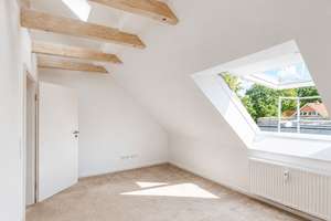 Sonnenbalkon + 4 Zimmer + Galerie + 2 Bäder – 22391 Wellingsbüttel, Hamburg – Vorschaubild 9