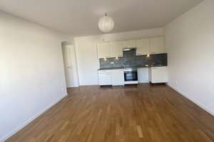 * Laim * 3-Zimmer Wohnung mit offener Küche * EBK * Duschbad * Balkon * Parkett * – Fürstenrieder Str. 35, 80686 St. Ulrich, München – Vorschaubild 3