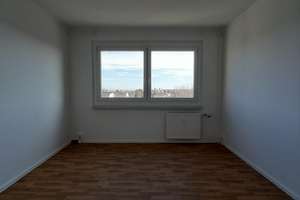 Gut aufgeteilte 4-Zimmer-Wohnung mit Balkon in Dresden zu vermieten – Walter-Arnold-Str. 5, 1219 Strehlen, Dresden – Vorschaubild 4